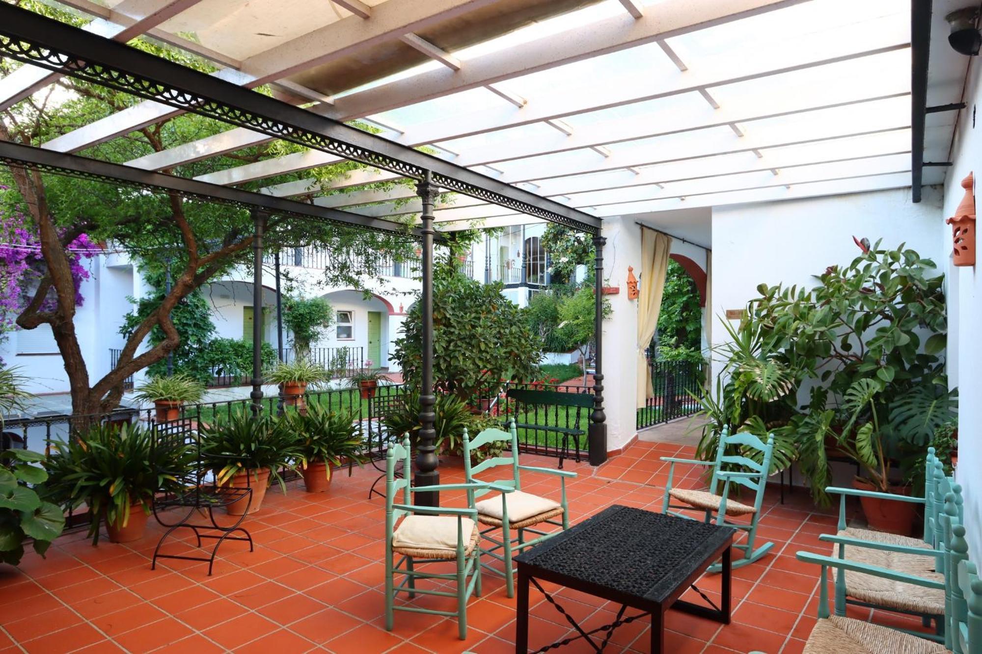 Hotel Varinia Serena - Balneario De Alange Luaran gambar