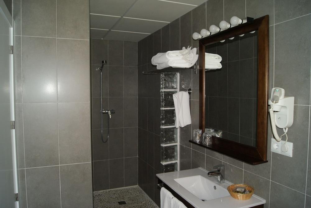 Hotel Varinia Serena - Balneario De Alange Luaran gambar